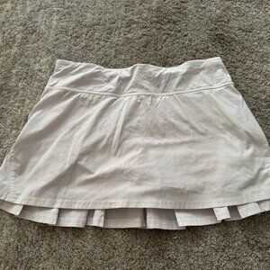 Sz 6 Lululemon White Tennis Skirt